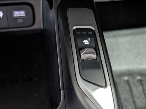 Certified 2023 Kia Sorento EX AWD/4WD image 32