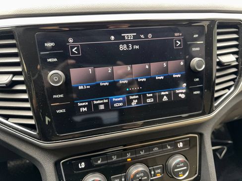 Used 2023 Volkswagen Atlas Cross Sport SE w/ Panoramic Sunroof Package FWD image 62