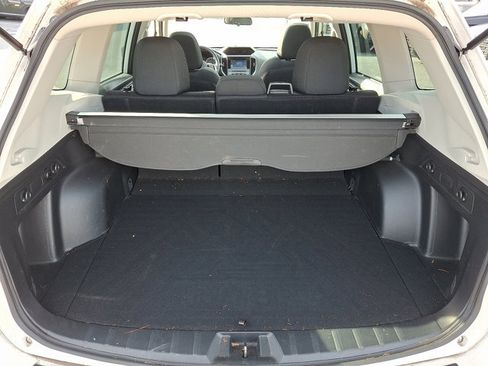 Used 2023 Subaru Forester Premium image 30