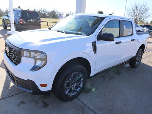 New 2026 Ford Maverick XLT AWD/4WD image 11