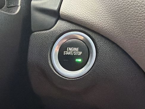 Used 2024 Chevrolet Equinox LS FWD image 25