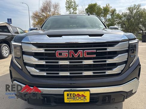 New 2026 GMC Sierra 1500 SLE w/ Preferred Package AWD/4WD image 2