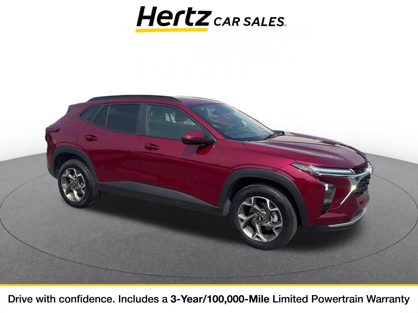 Used 2025 Chevrolet Trax LT FWD image 1