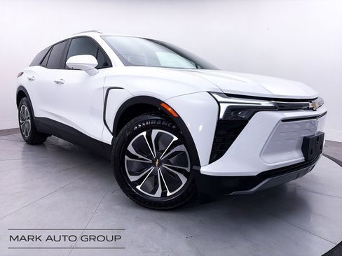 Used 2024 Chevrolet Blazer EV LT AWD/4WD image 1