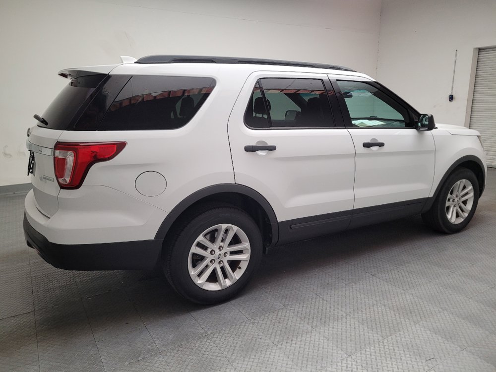 Used 2016 Ford Explorer FWD image 10