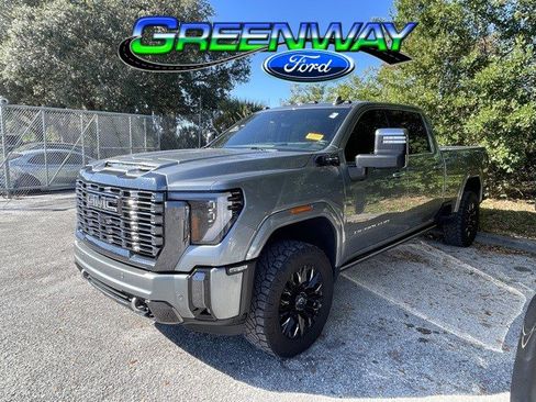 Used 2024 GMC Sierra 2500 Denali Ultimate w/ Max Trailering Package image 1