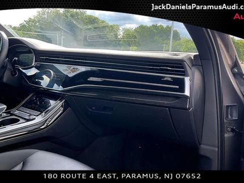 Used 2023 Audi Q7 2.0T Premium w/ Convenience Package AWD/4WD image 14