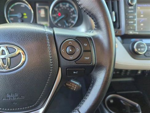 Used 2017 Toyota RAV4 Limited w/ Advanced Technology Package image 15