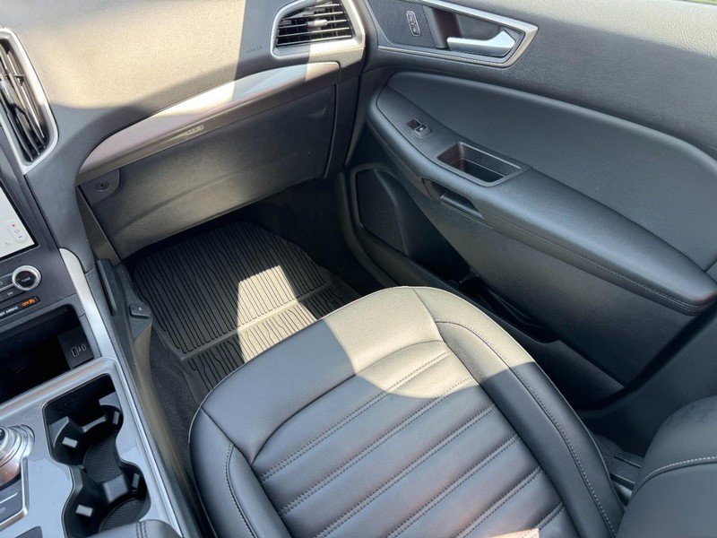 Used 2024 Ford Edge SEL w/ Convenience Package AWD/4WD image 15