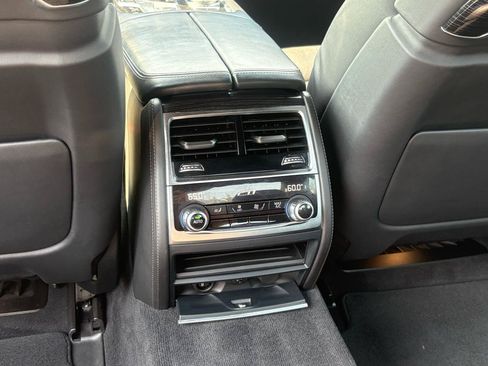Used 2016 BMW 750i xDrive AWD/4WD image 41