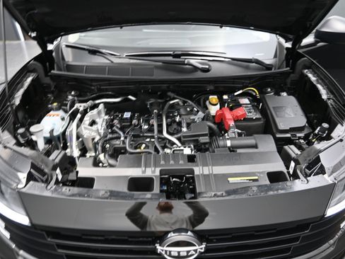 New 2026 Nissan Kicks S image 20