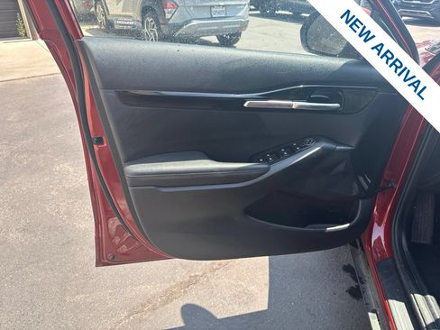 Used 2025 Kia Seltos S AWD/4WD image 17