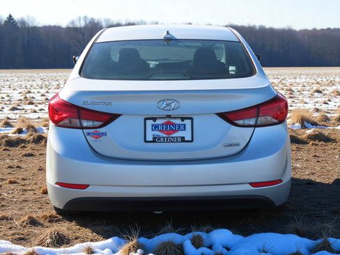 Used 2015 Hyundai Elantra Limited image 5