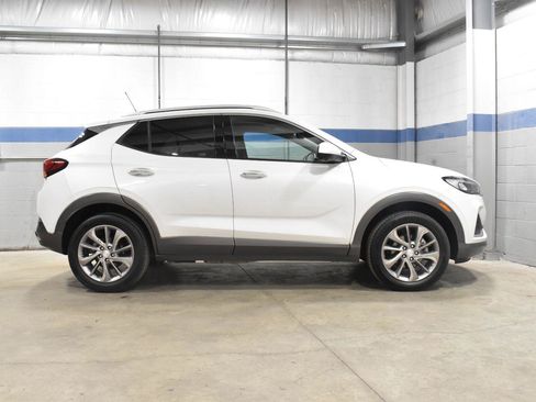 Used 2023 Buick Encore GX Essence w/ Advanced Technology Package AWD/4WD image 29