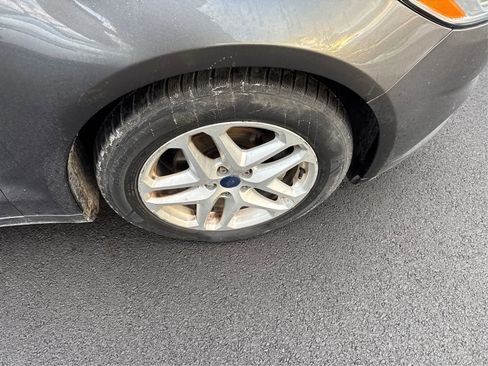 Used 2016 Ford Fusion SE image 22