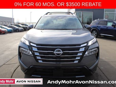 New 2026 Nissan Rogue Platinum image 2