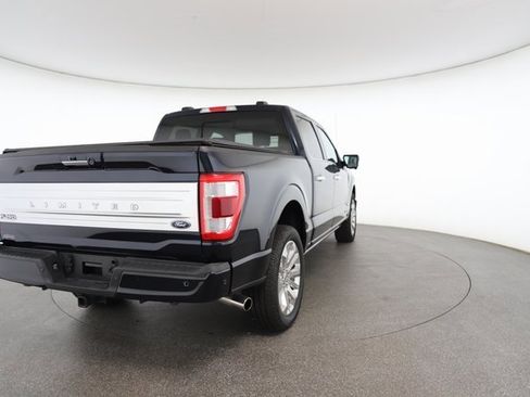 Used 2023 Ford F150 Limited image 16