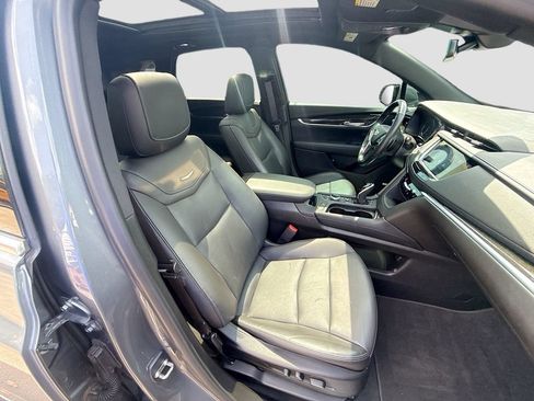 Used 2021 Cadillac XT5 Premium Luxury FWD image 33