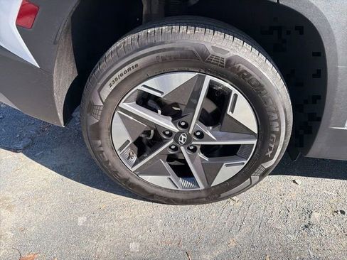 Certified 2025 Hyundai Tucson SEL image 7