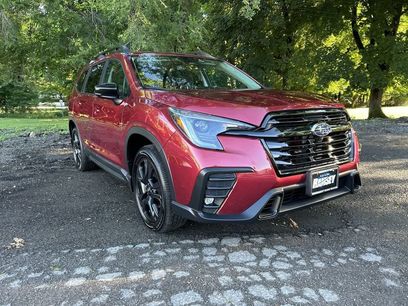 Used 2025 Subaru Ascent Bronze Edition w/ Onyx Package