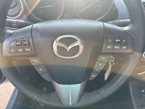 Used 2012 MAZDA MAZDA3 i Grand Touring image 21