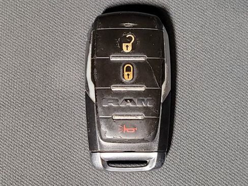 Used 2020 RAM 1500 Big Horn AWD/4WD image 32