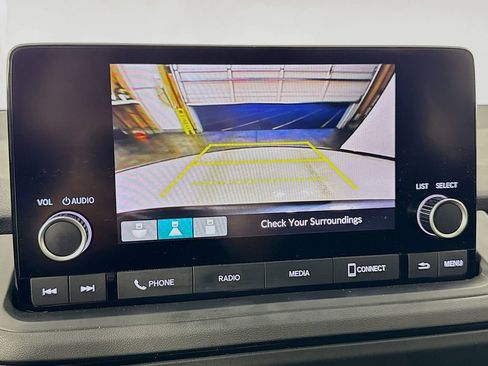 Used 2025 Honda Accord LX image 28