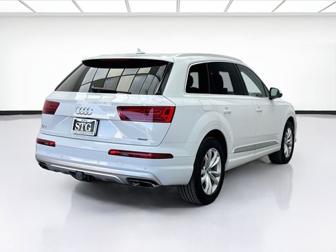 Used 2017 Audi Q7 2.0T Premium Plus w/ Premium Plus Package AWD/4WD image 4