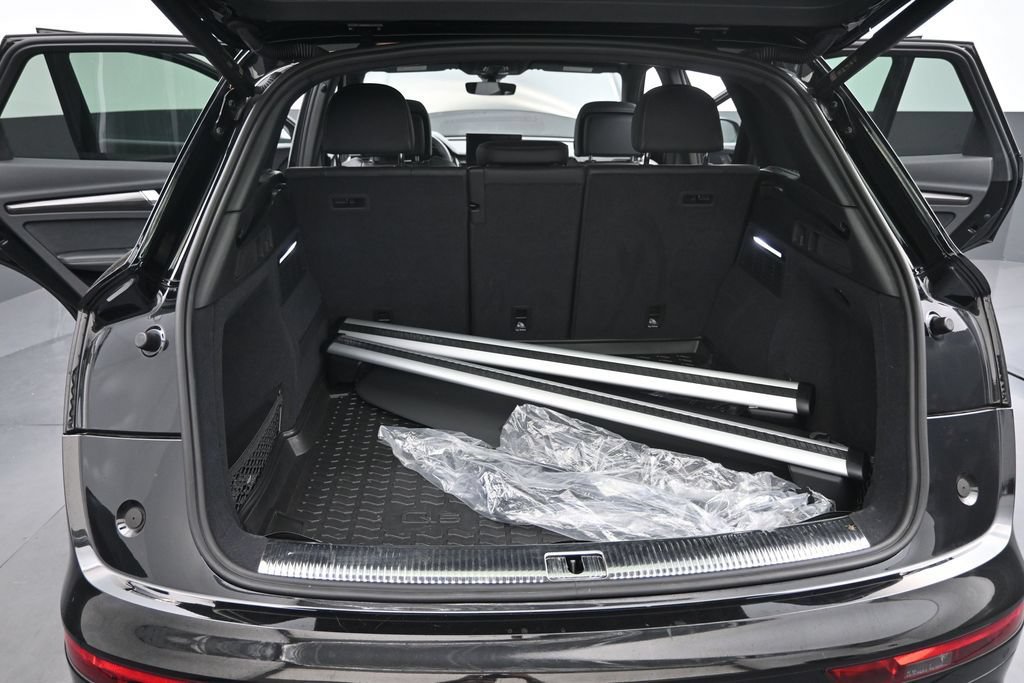 Used 2022 Audi SQ5 Premium Plus AWD/4WD image 30