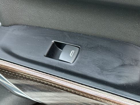 Used 2019 Chevrolet Silverado 1500 LT w/ All-Star Edition image 21