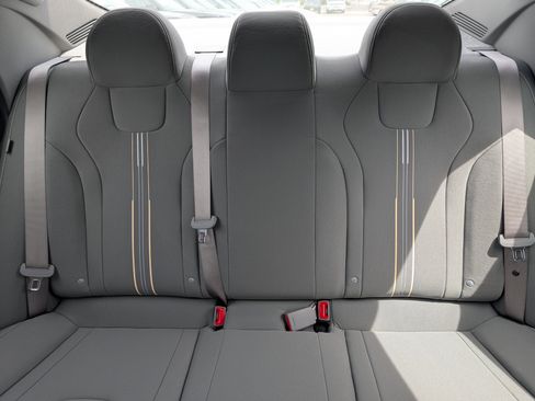 New 2026 Hyundai Elantra SEL FWD image 7