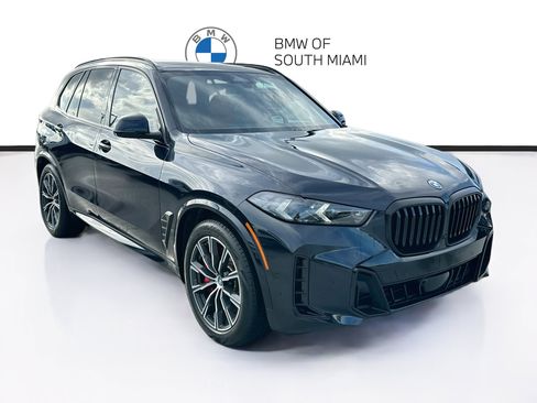 Certified 2025 BMW X5 xDrive50e w/ Executive Package AWD/4WD image 1