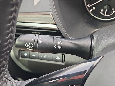 Used 2021 Nissan Altima 2.5 SL FWD image 15