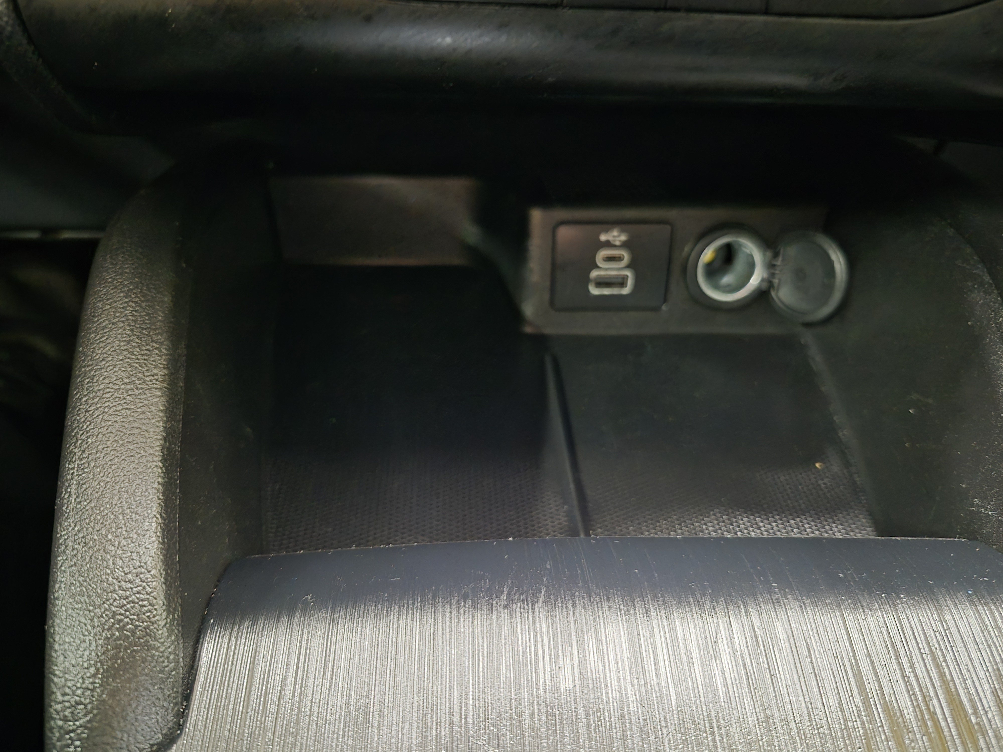 Certified 2024 Ford Escape ST-Line FWD image 32