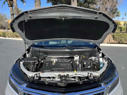 Used 2022 Chevrolet Equinox Premier image 94