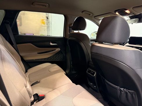 Used 2023 Hyundai Santa Fe SEL image 25