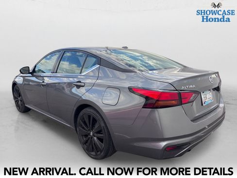 Used 2021 Nissan Altima 2.5 SR FWD image 4