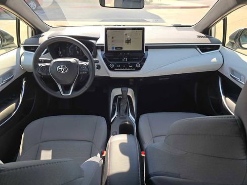 Certified 2025 Toyota Corolla SE w/ SE Premium Package FWD image 20
