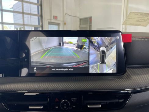 New 2026 Nissan Kicks SR w/ Cold Weather Package FWD image 12