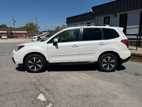 Used 2018 Subaru Forester 2.5i Premium image 10