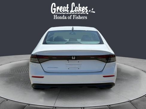 Used 2023 Honda Accord EX image 4