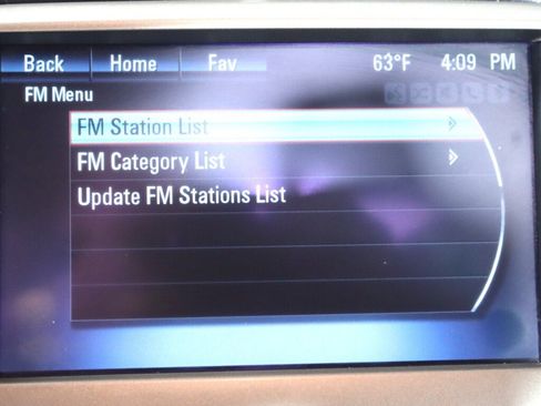 Used 2015 Chevrolet Camaro LT w/ LPO, Black Appearance Package RWD image 17