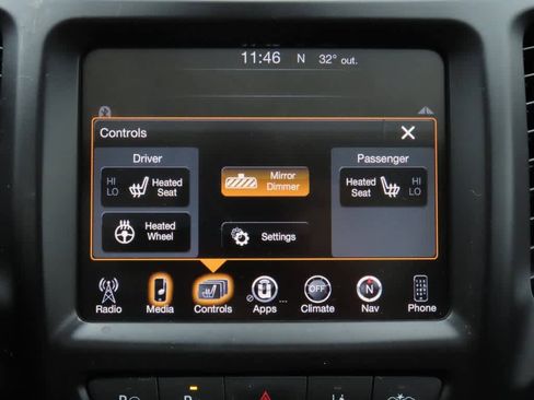 Used 2014 Jeep Cherokee Limited w/ Technology Group image 24