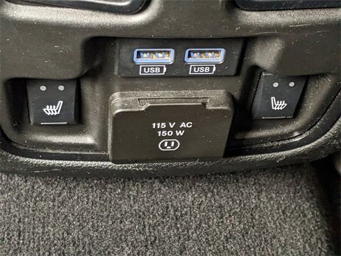 Certified 2022 Dodge Durango R/T w/ Hemi Orange Plus Package image 16