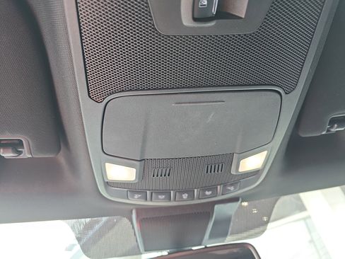 Used 2020 Ford F150 XLT w/ Equipment Group 302A Luxury AWD/4WD image 33