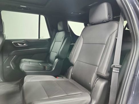 Used 2024 Chevrolet Tahoe Z71 w/ Luxury Package AWD/4WD image 38