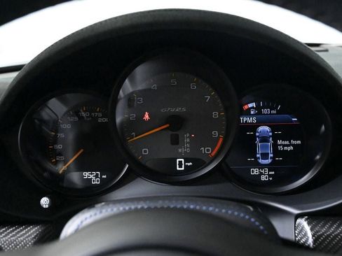 Certified 2024 Porsche 718 Cayman GT4 RS RWD image 13