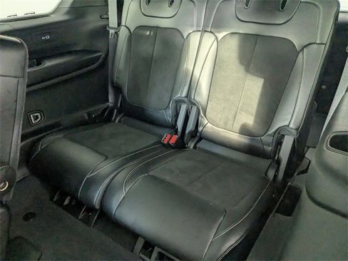 Certified 2023 Jeep Grand Cherokee L Altitude image 28