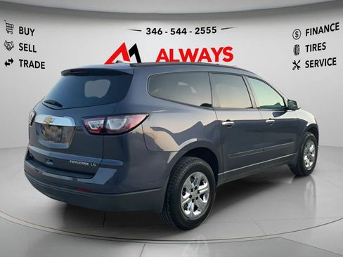 Used 2014 Chevrolet Traverse LS FWD image 5