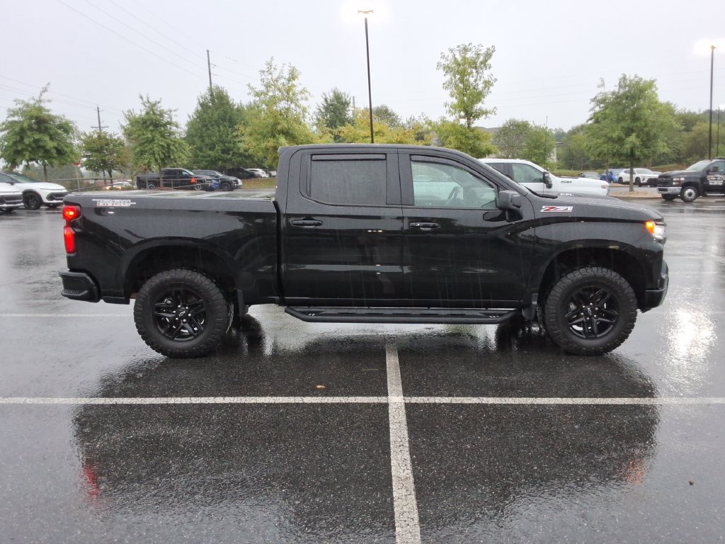 Certified 2024 Chevrolet Silverado 1500 LT Trail Boss w/ Convenience Package II AWD/4WD image 4